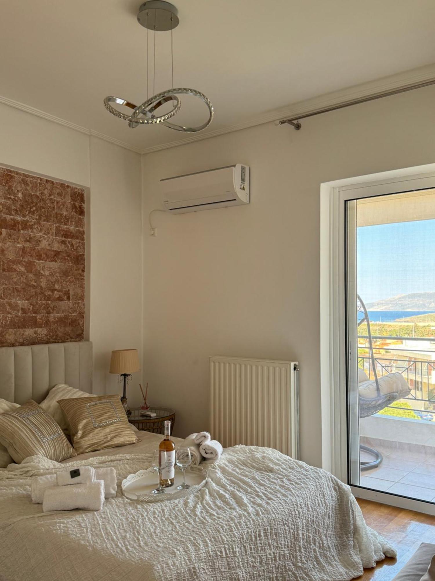 Apartment Sea & Mountain Close To Port And *